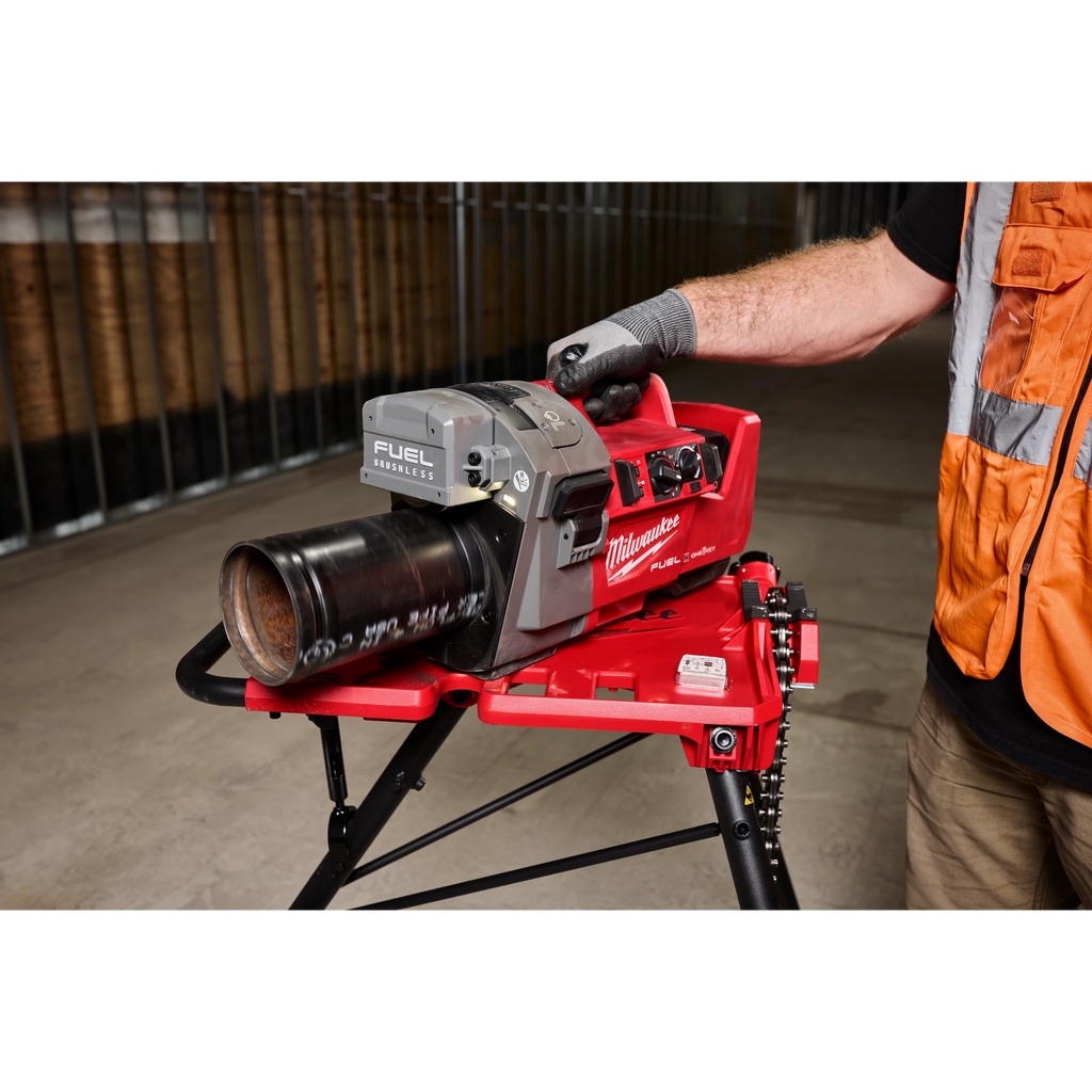 M18 FUEL™ RINGER™ Roll Groover for 1-1/4” - 4” Sch 10/40, 6” Sch 10