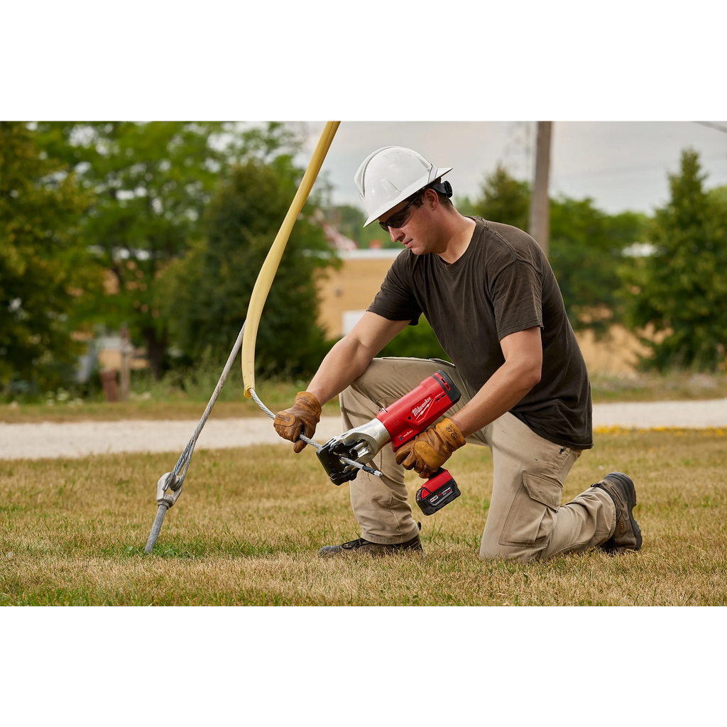 M18™ FORCE LOGIC™ 1590 ACSR Cable Cutter