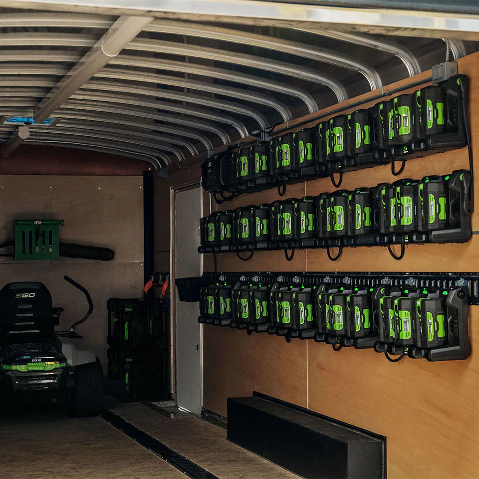 PGX™ Commercial Charging 1600W Hub