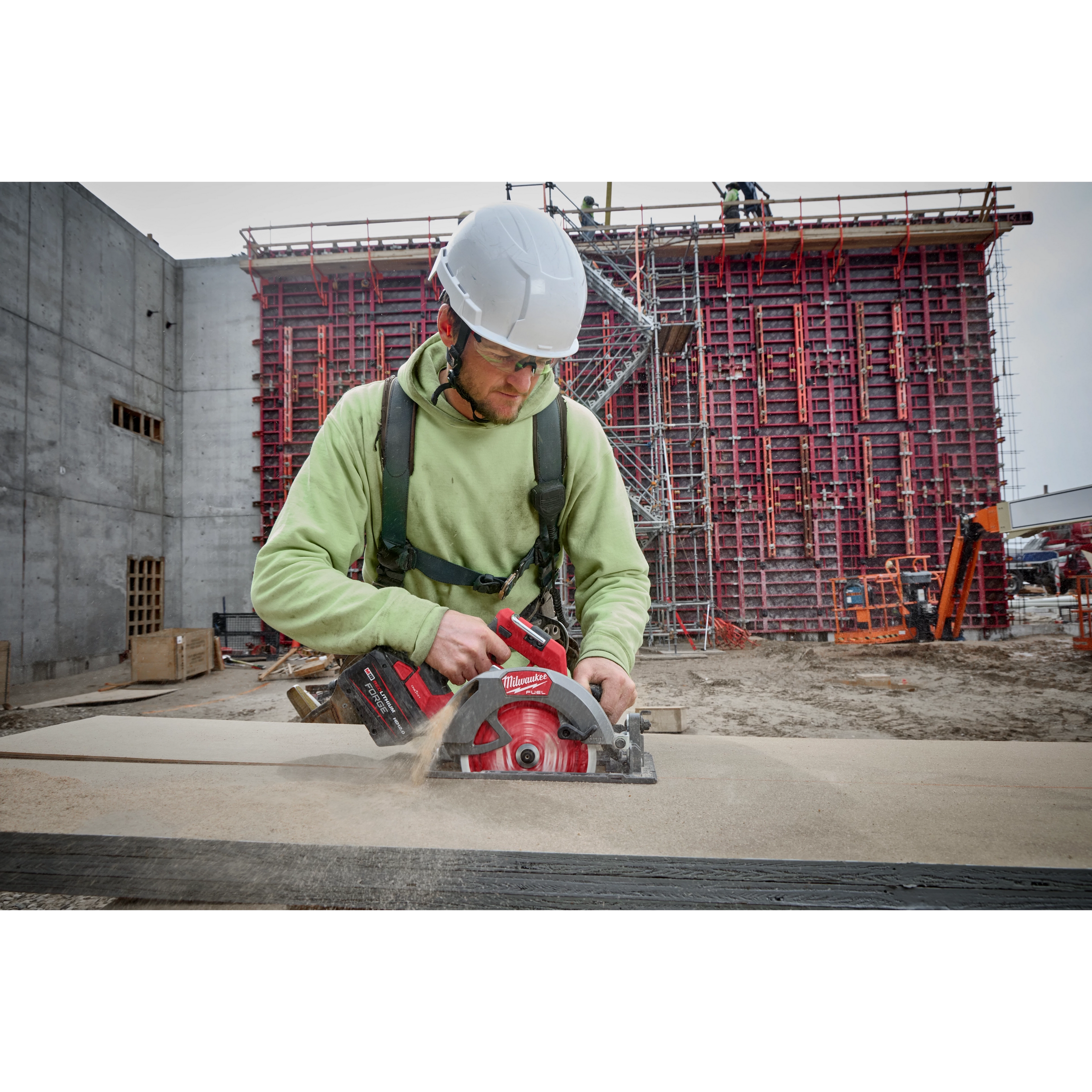 M18 FUEL™ 7-1/4" Circular Saw w/ ONE-KEY™